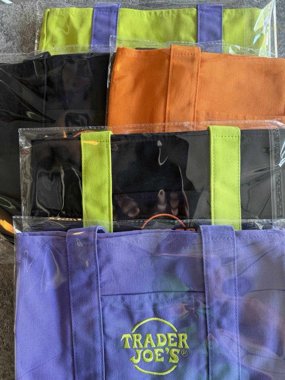 Trader Joe’s Trick Or Treat Canvas Tote Bags Mini Halloween Limited Set of 5 New